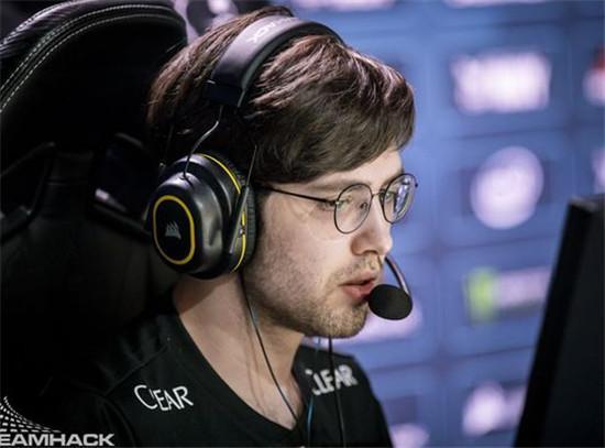 NIP赛后胜者群访 shanji ：真的拿下了JDG心情就一个字，爽！