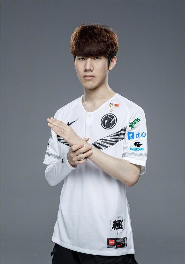 抄答案！LNG主教练：看BLG横扫WBG后学到很多，如何BP变得清晰了